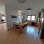 Mandla's Hoamat Apartament *